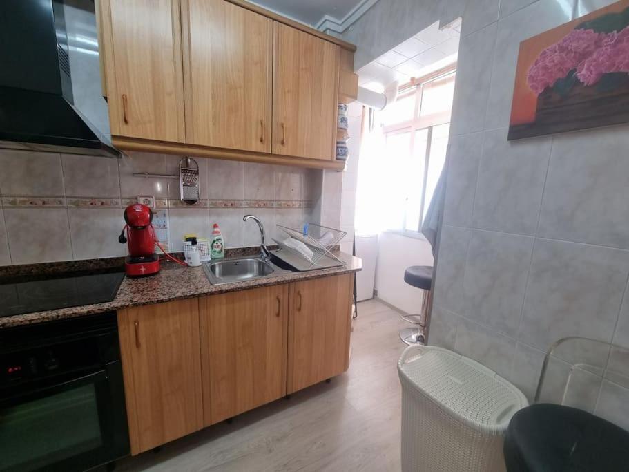 Lovely Three-Bedroom Apartment In Puerto De Sagunt Пуэтро-де-Сагунто Экстерьер фото